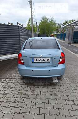 Седан Hyundai Accent 2008 в Киеве