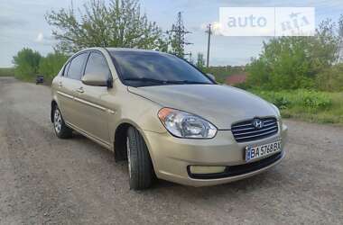 Седан Hyundai Accent 2006 в Первомайске