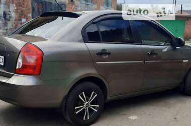 Седан Hyundai Accent 2008 в Харькове