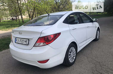 Седан Hyundai Accent 2019 в Первомайске