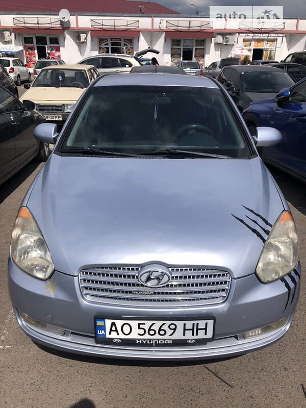 Седан Hyundai Accent 2007 в Мукачево