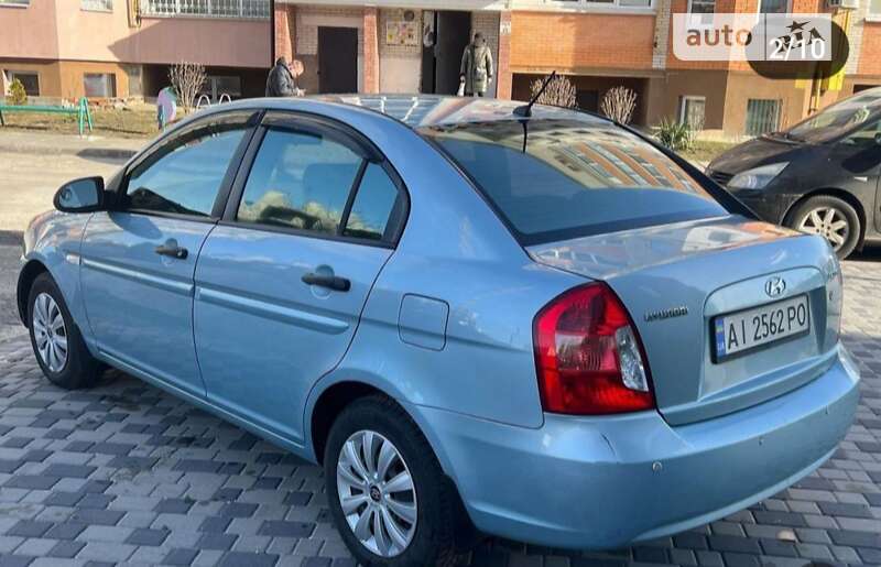 Седан Hyundai Accent 2008 в Чернігові