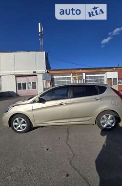 Хэтчбек Hyundai Accent 2012 в Харькове