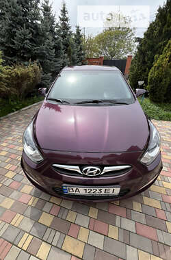 Седан Hyundai Accent 2013 в Кропивницком
