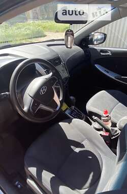 Седан Hyundai Accent 2012 в Одесі