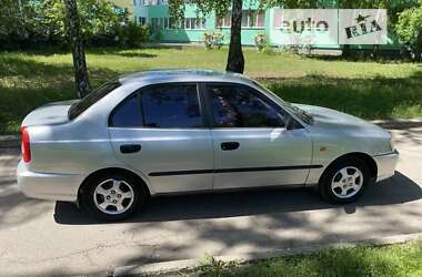 Седан Hyundai Accent 2001 в Черкасах