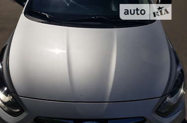Седан Hyundai Accent 2014 в Каменском