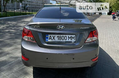 Седан Hyundai Accent 2013 в Києві
