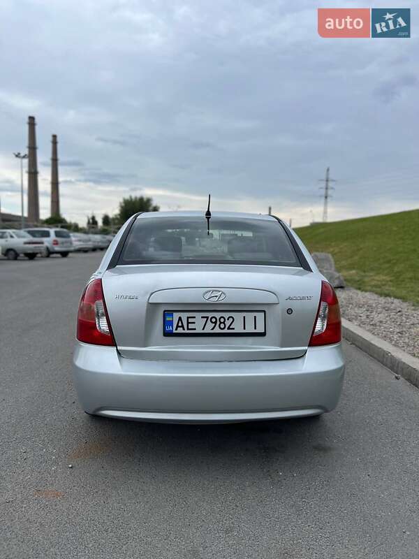 Седан Hyundai Accent 2008 в Дніпрі