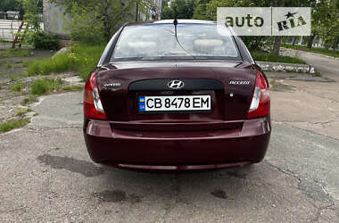 Седан Hyundai Accent 2008 в Чернигове