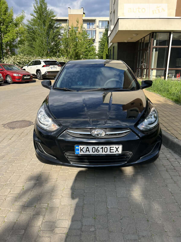 Седан Hyundai Accent 2017 в Киеве