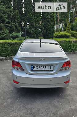 Седан Hyundai Accent 2011 в Тернополі