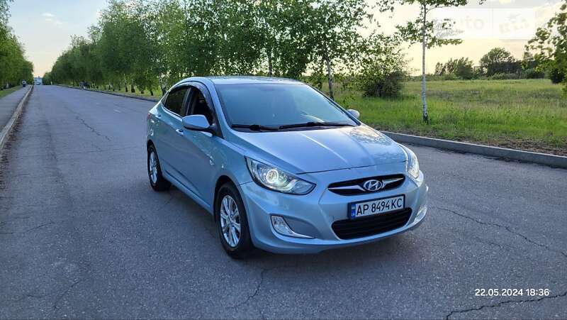 Седан Hyundai Accent 2011 в Запоріжжі