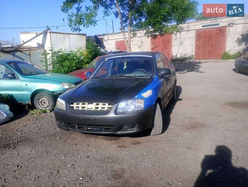 Седан Hyundai Accent 2003 в Запорожье фото 3 Седан Hyundai Accent 2003 в Запорожье