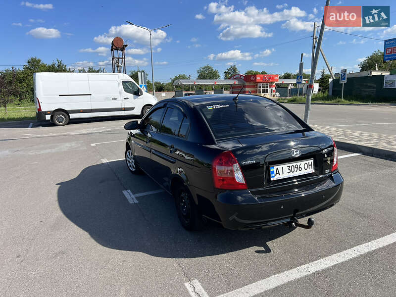 Седан Hyundai Accent 2008 в Киеве