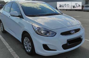 Седан Hyundai Accent 2018 в Ирпене