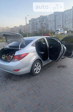 Седан Hyundai Accent 2011 в Запорожье