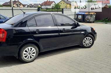 Седан Hyundai Accent 2009 в Львове