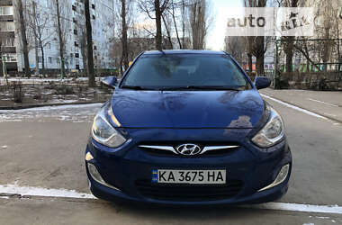 Седан Hyundai Accent 2015 в Киеве
