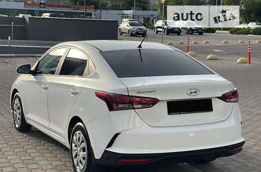 Седан Hyundai Accent 2020 в Одессе