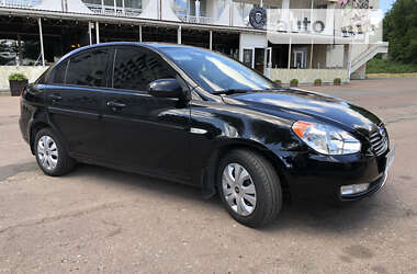 Седан Hyundai Accent 2008 в Чернигове