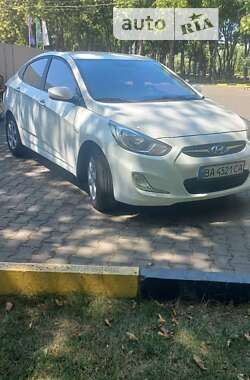 Седан Hyundai Accent 2012 в Александрие