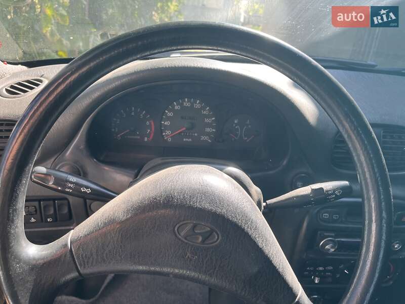 Седан Hyundai Accent 1995 в Николаевке фото 4 Седан Hyundai Accent 1995 в Николаевке