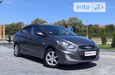 Седан Hyundai Accent 2011 в Хмельницькому