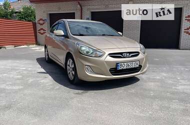 Седан Hyundai Accent 2012 в Тернополе