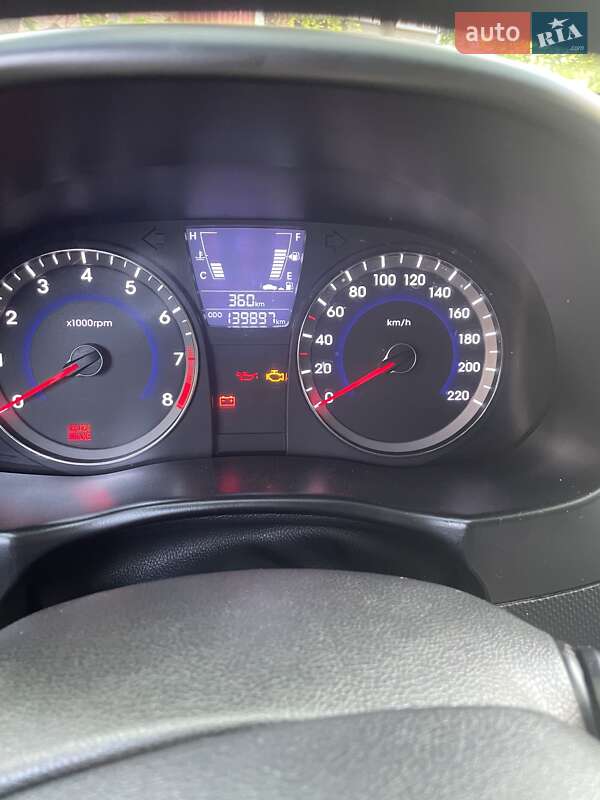 Седан Hyundai Accent 2011 в Конотопі