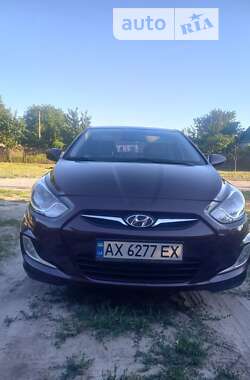 Седан Hyundai Accent 2012 в Балаклее