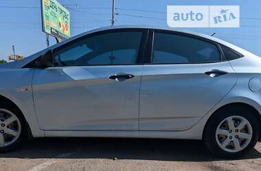 Седан Hyundai Accent 2011 в Києві