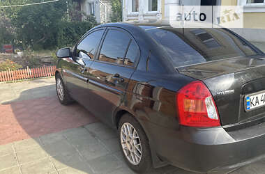 Седан Hyundai Accent 2006 в Києві