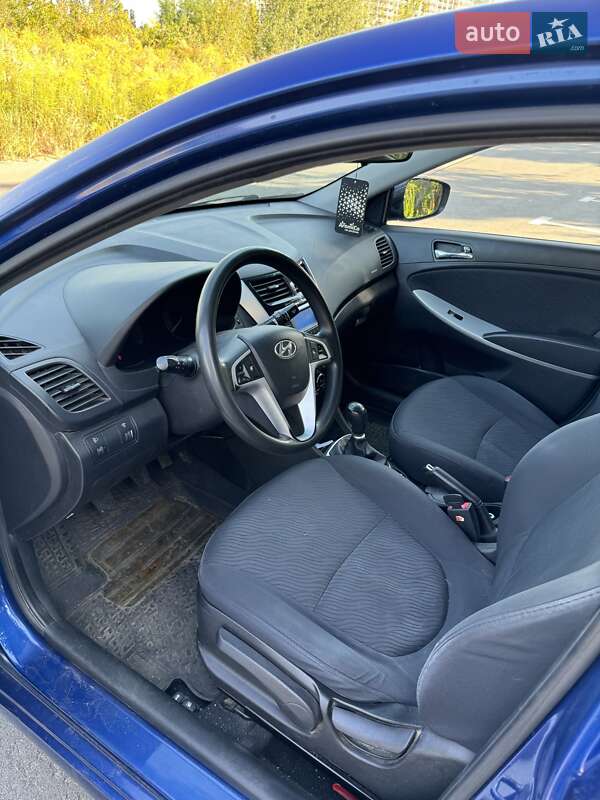 Седан Hyundai Accent 2011 в Киеве фото 3 Седан Hyundai Accent 2011 в Киеве