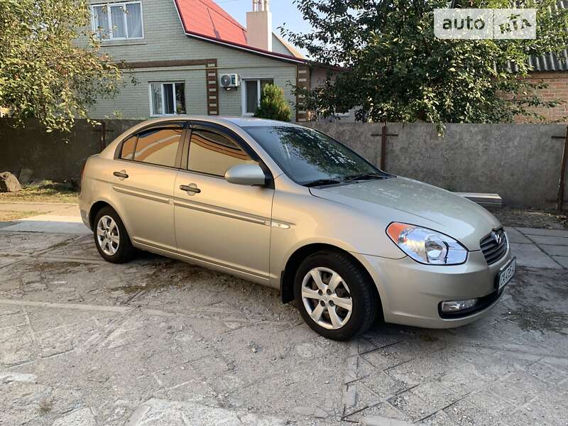 Седан Hyundai Accent 2008 в Киеве