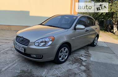 Седан Hyundai Accent 2008 в Киеве