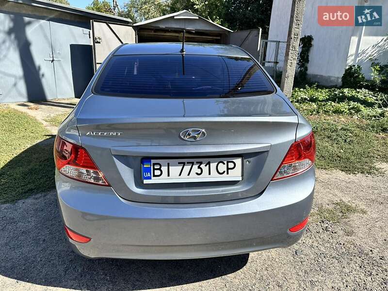 Седан Hyundai Accent 2018 в Решетиловке