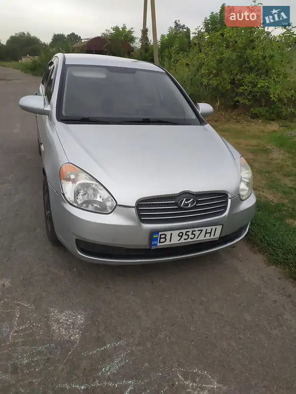 Hyundai Accent