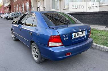 Лифтбек Hyundai Accent 2000 в Николаеве