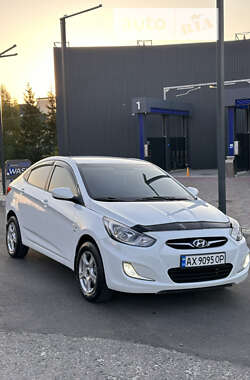 Седан Hyundai Accent 2011 в Харькове