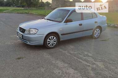 Седан Hyundai Accent 2004 в Белгороде-Днестровском