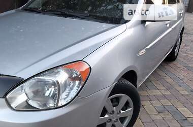 Седан Hyundai Accent 2008 в Днепре