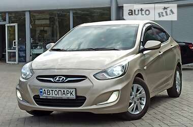 Седан Hyundai Accent 2012 в Дніпрі