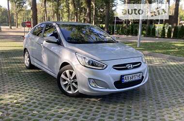 Седан Hyundai Accent 2015 в Харкові