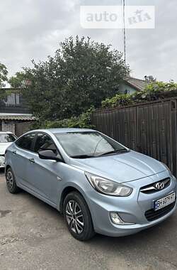 Седан Hyundai Accent 2012 в Одесі