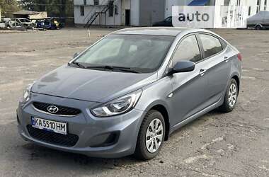 Седан Hyundai Accent 2018 в Киеве