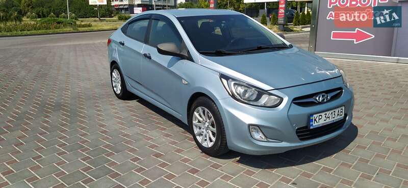 Седан Hyundai Accent 2011 в Запорожье