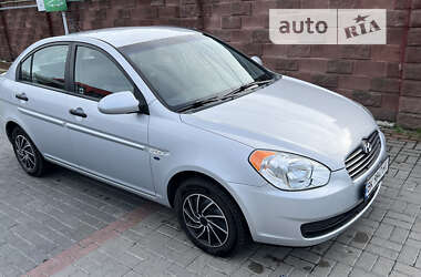 Седан Hyundai Accent 2006 в Рівному