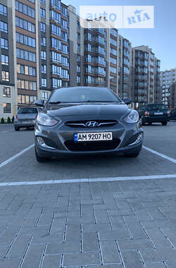 Седан Hyundai Accent 2012 в Житомирі