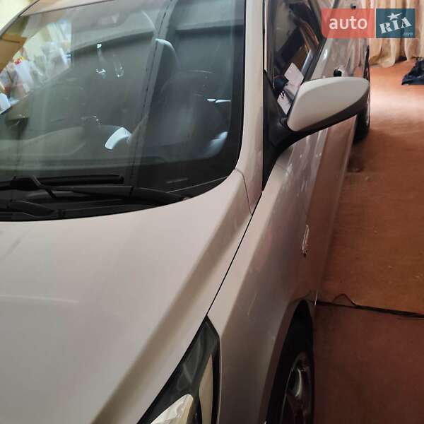 Седан Hyundai Accent 2012 в Миколаєві